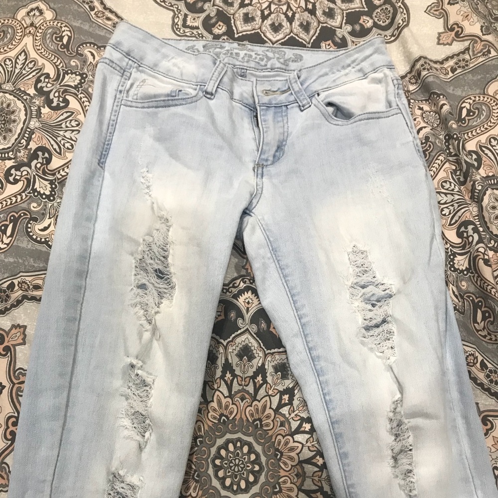 Ripped jeans
